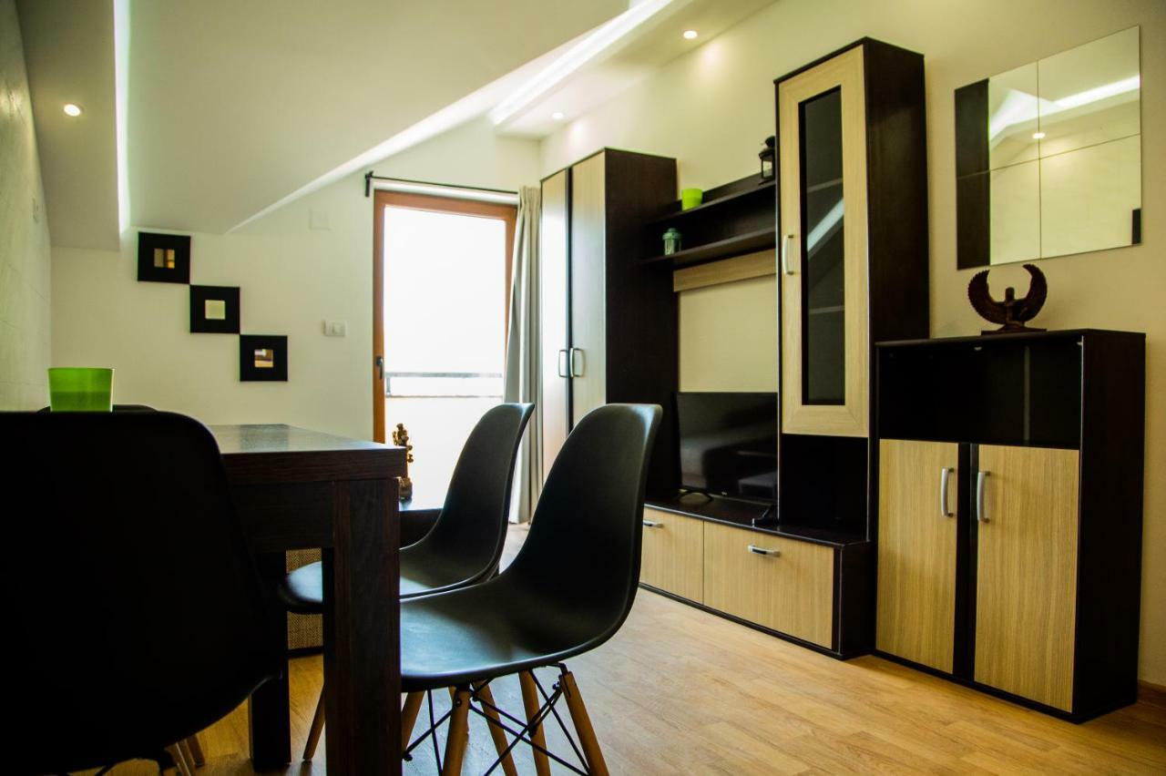 Apartmani Borova 2 Veliko Gradište Eksteriør bilde